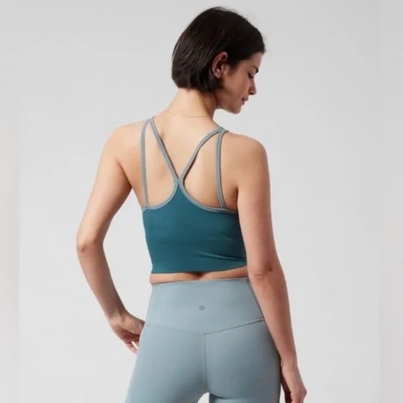 Athleta Aurora Tank - Picture 2 of 7